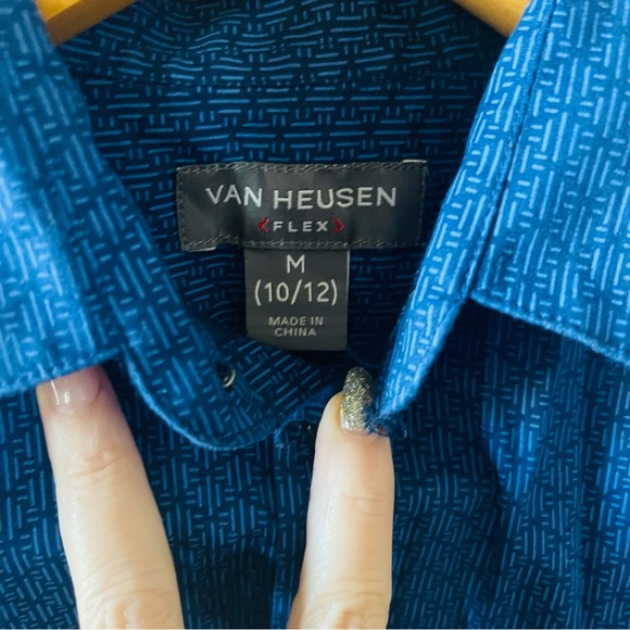 Van Heusen Long Sleeve Button Up Dress Shirt - Picture 8 of 8